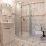 Ξενοδοχείο με διαμερίσματα Nad Potokiem 3*