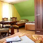 Nad Potokiem 아파트호텔