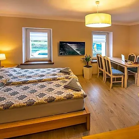 Aparthotel Nad Potokiem 3*