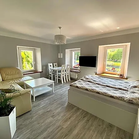 Apartahotel Nad Potokiem 3*