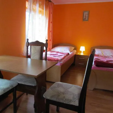 Nad Potokiem 3*