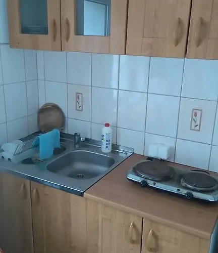 Nad Potokiem 아파트호텔 3*